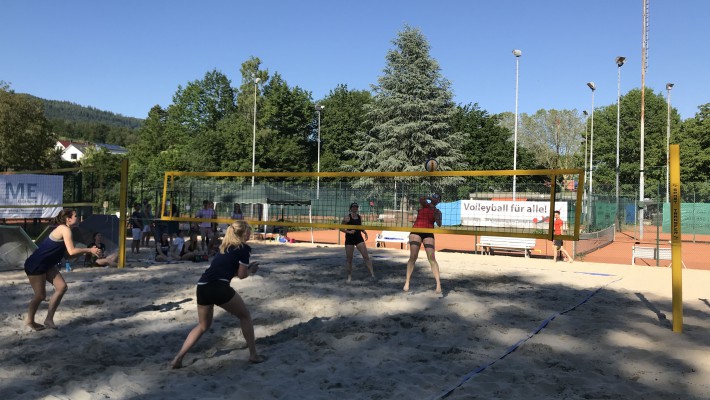 Beachplatz bleibt vorerst noch geschlossen Beachplatz bleibt vorerst noch geschlossen